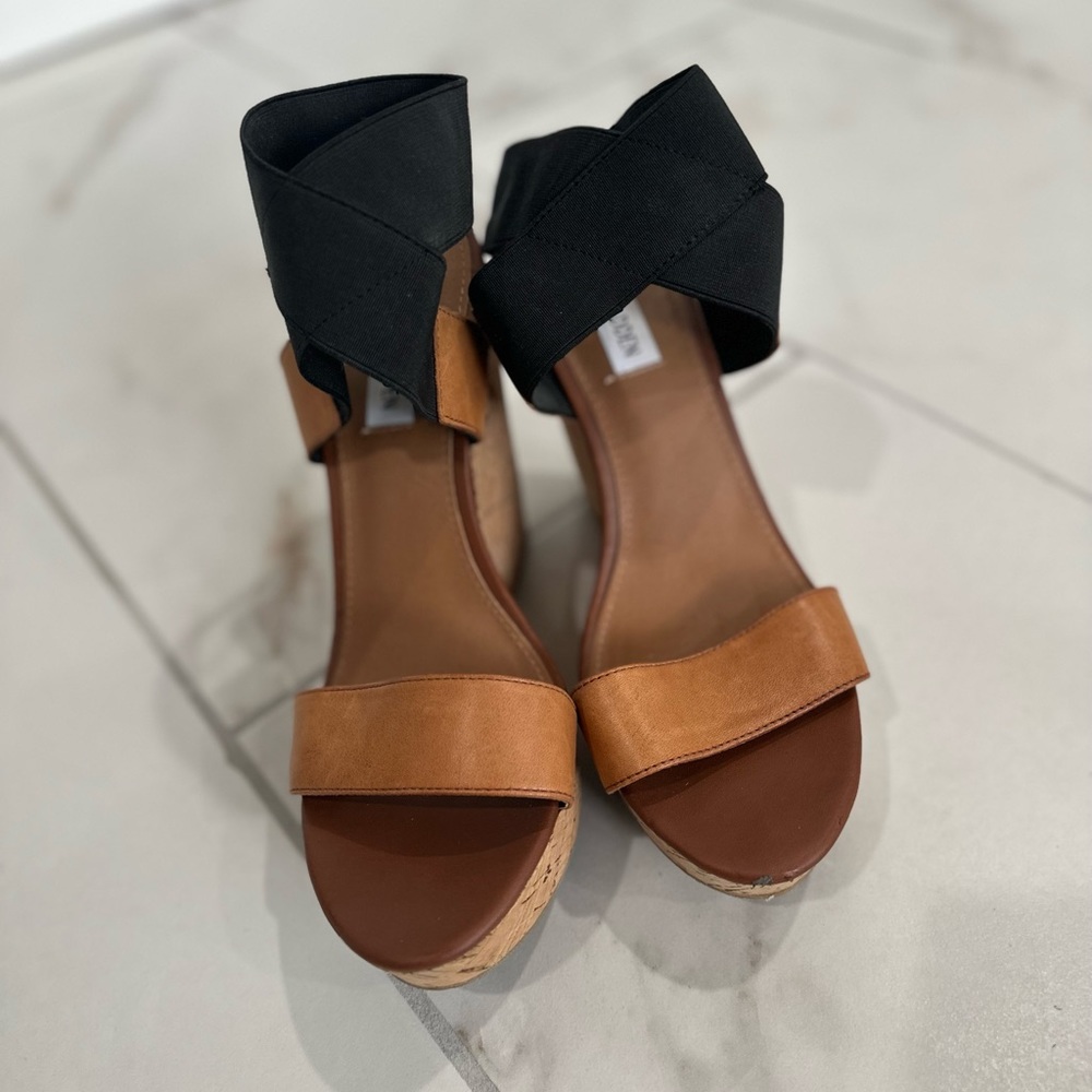 Steve Madden wedges